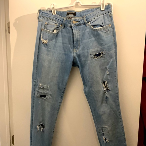Banana Republic skinny jeans. Never worn! - Picture 1 of 4
